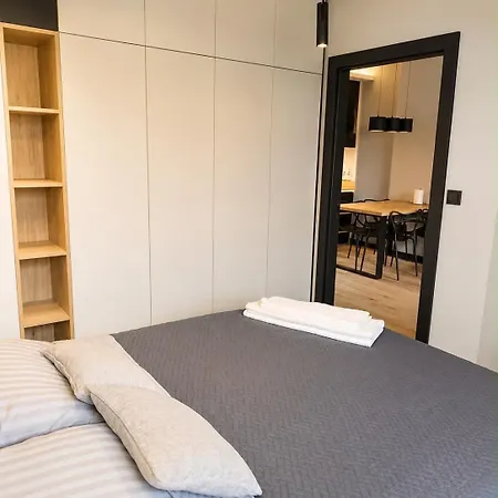 Apartman Zloty Wolnosci Fv Air Conditioning Újszandec